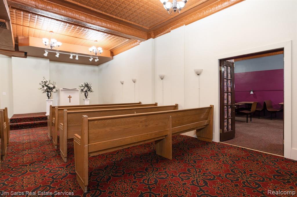 14105 KERCHEVAL Street - Photo 4