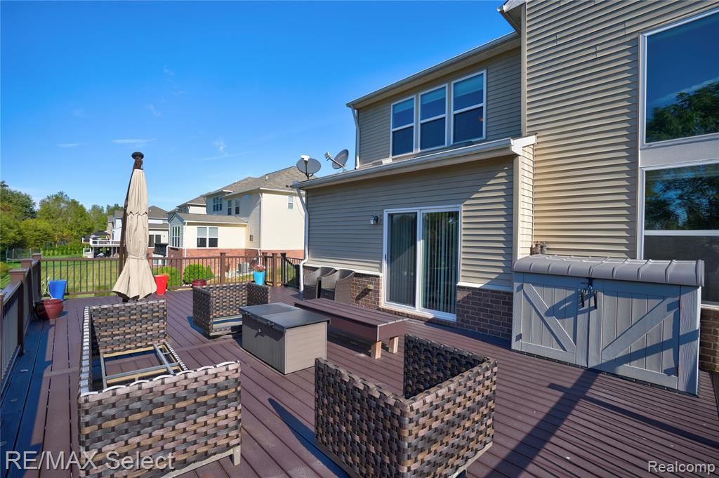 6363 Amber Lane, Grand Blanc, MI 48439 — Photo 9