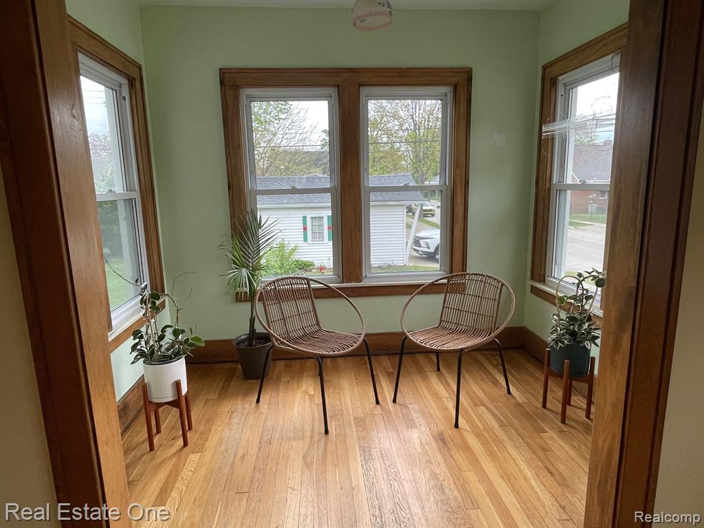 504 N GULLEY Road, Dearborn, MI 48128 — Photo 7