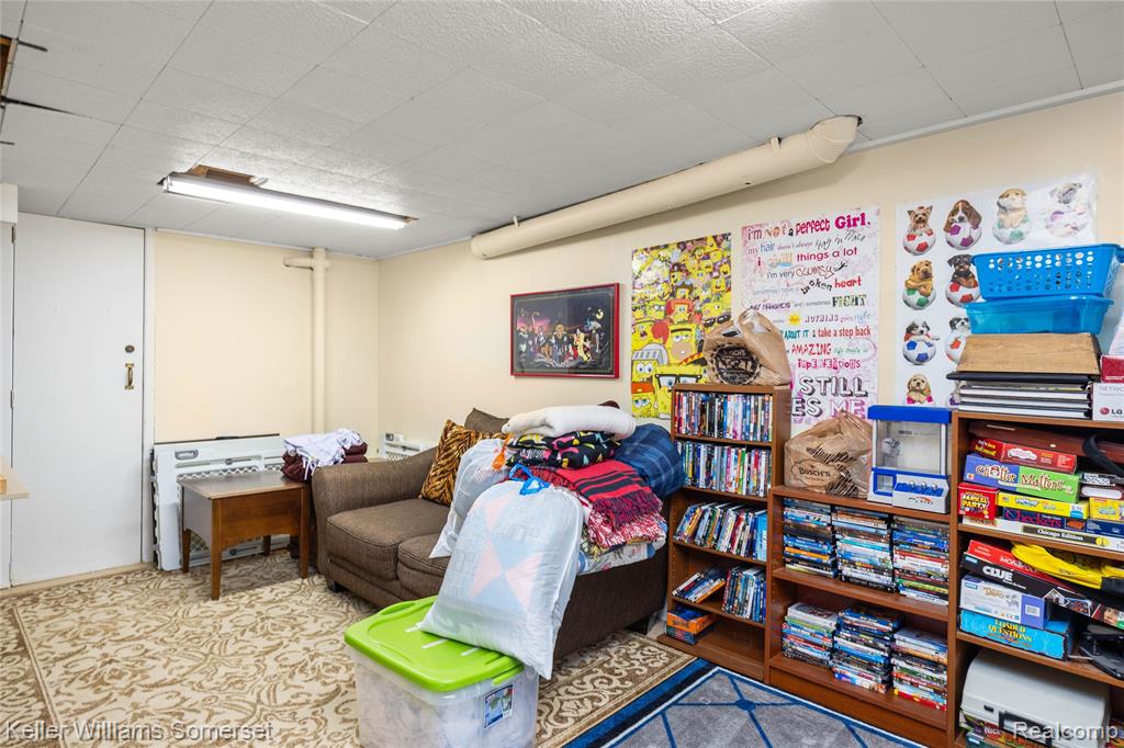 447 Antoinette Drive, Rochester Hills, MI 48309 — Photo 61