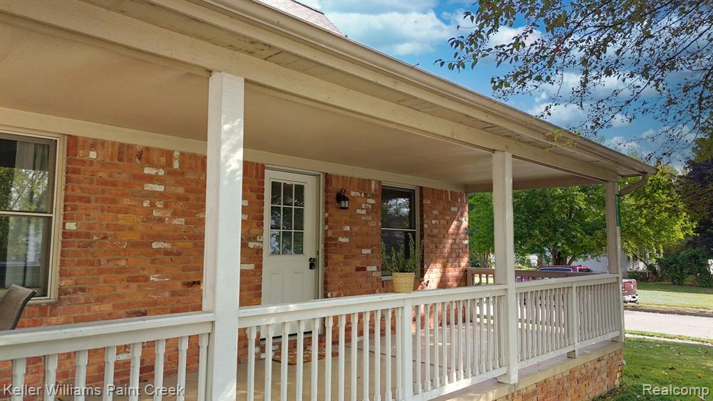 315 E Saint Clair Street, Romeo, MI 48065 — Photo 2
