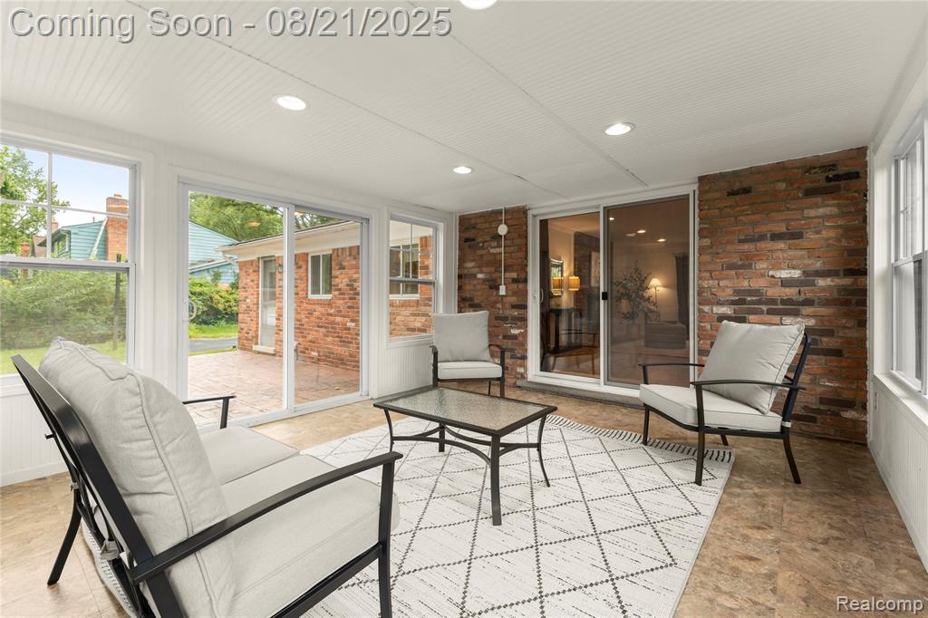 31472 Sunset Drive, Beverly Hills, MI 48025 — Photo 16