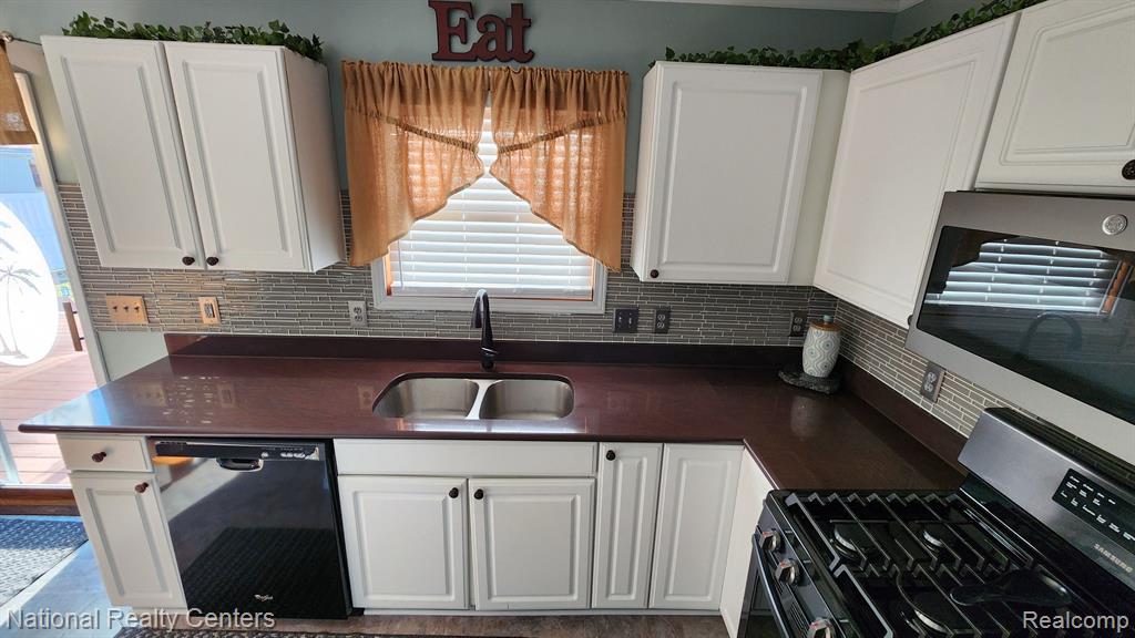 6927 HUBBARD Street, Garden City, MI — Photo 18
