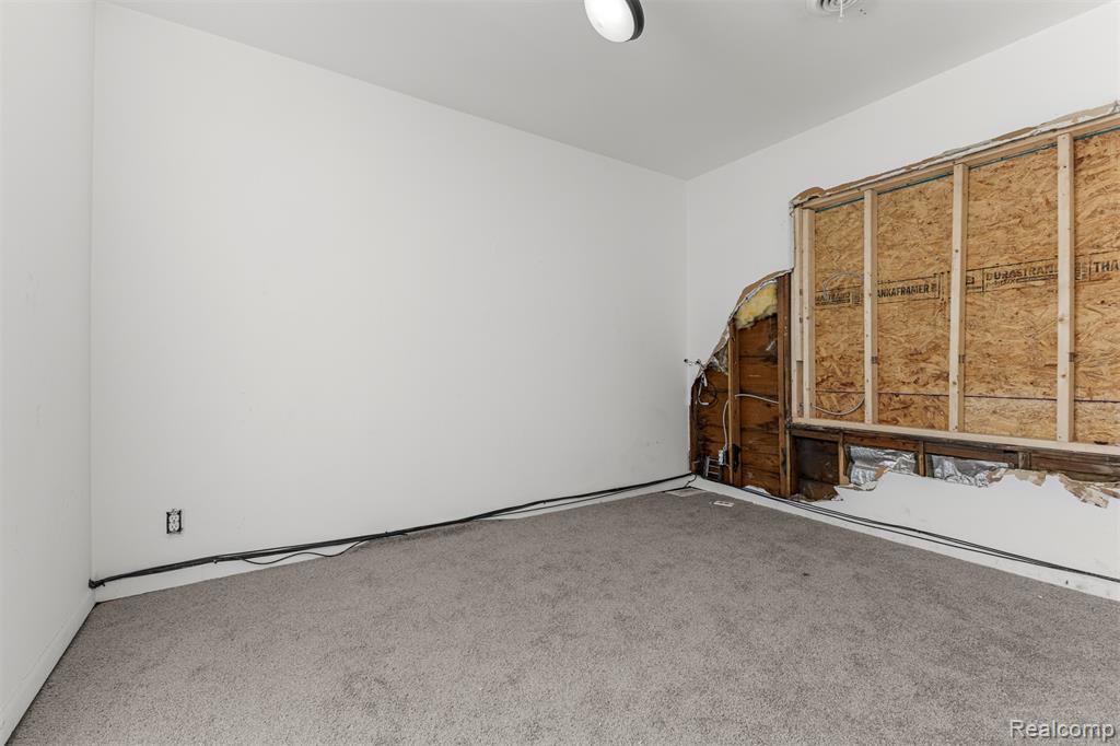 19420 W Warren Avenue, Detroit, MI 48228 — Photo 41