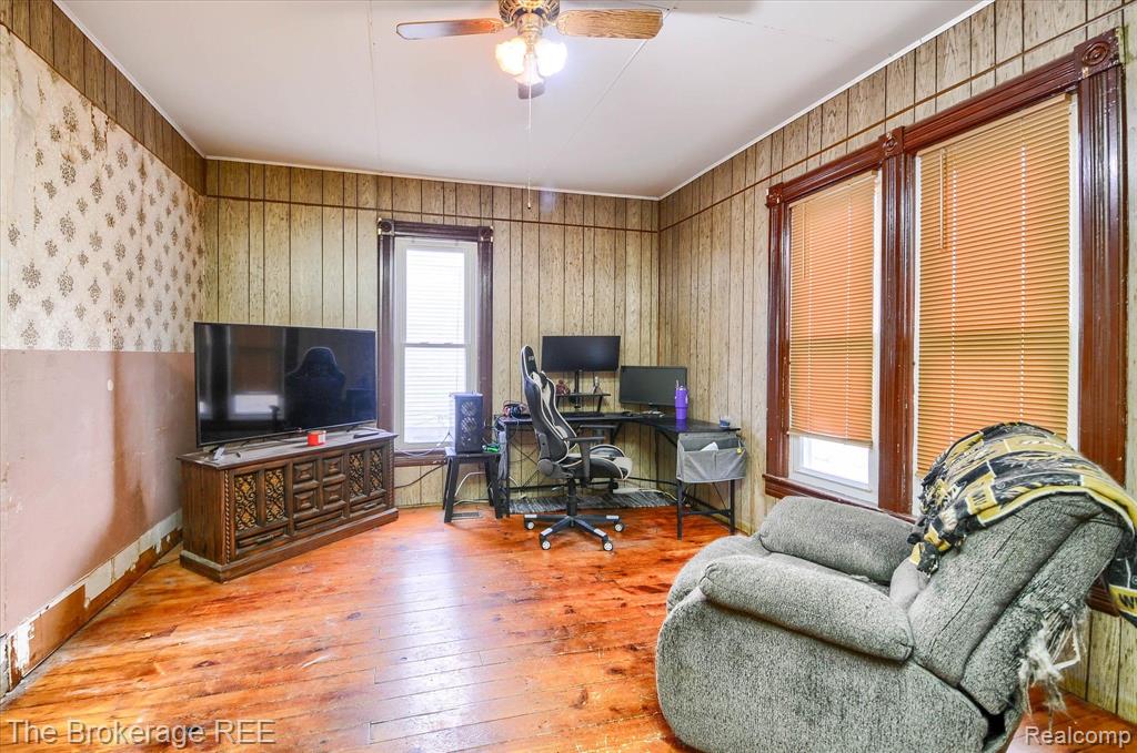 415 MILL Street, Flushing, MI 48433 — Photo 6