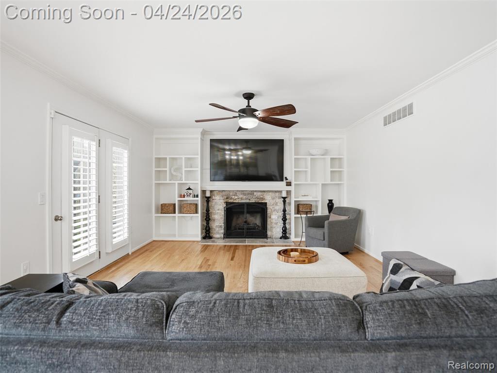 42610 Colorado Drive, Clinton Twp, MI 48036 — Photo 12