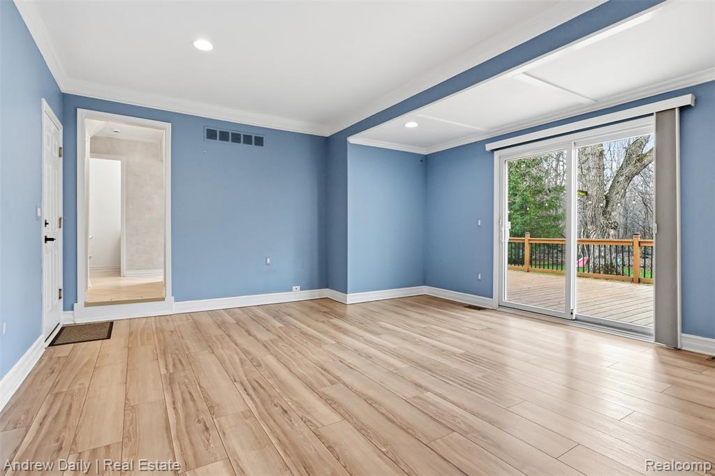 43157 Lancelot Drive, Canton, MI 48188 — Photo 9