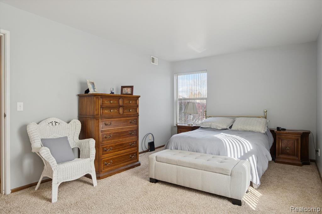 61049 Greenwood Drive, South Lyon, MI 48178 — Photo 26