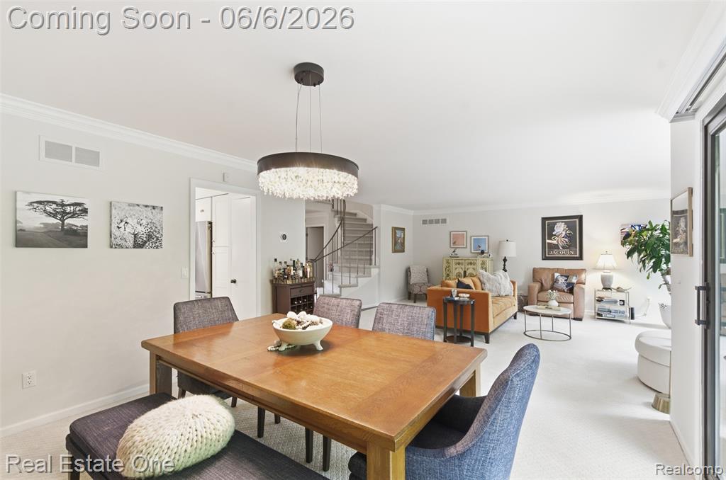 23910 Trailwood Court, 82, Bingham Farms, MI 48025 — Photo 14