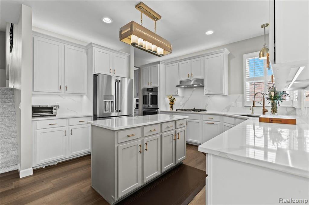 17020 CARRIAGE Way, Northville, MI 48168 — Photo 15