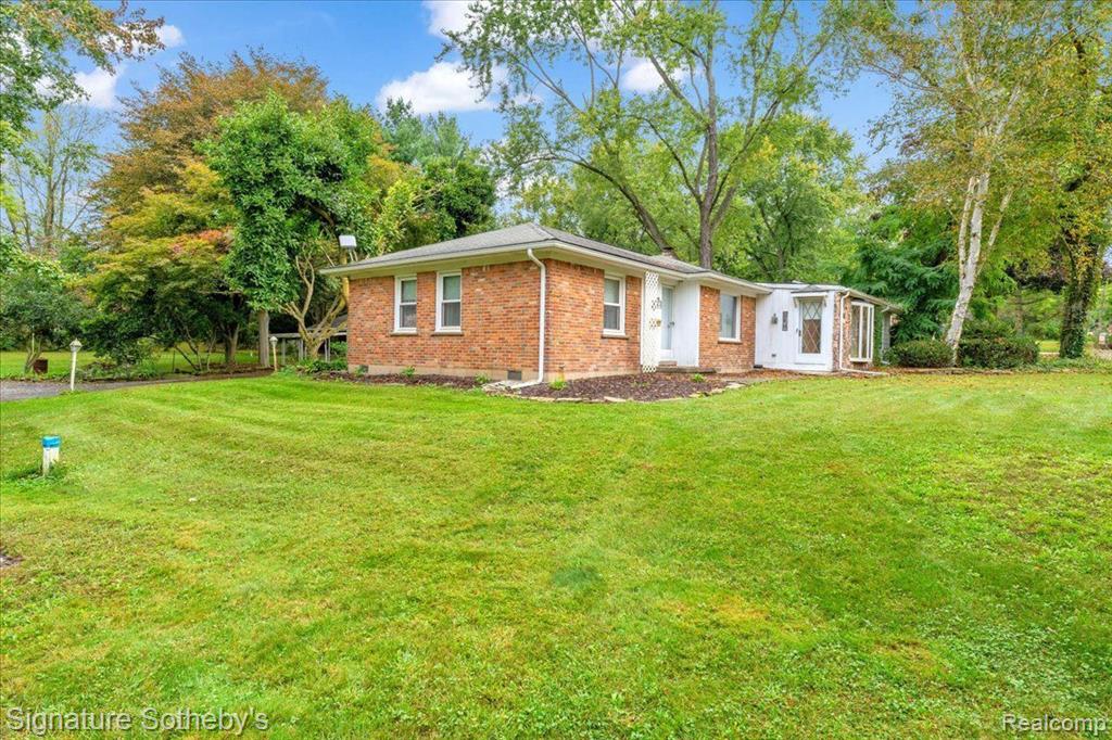 11916 Post Lane, South Lyon, MI 48178 — Photo 20