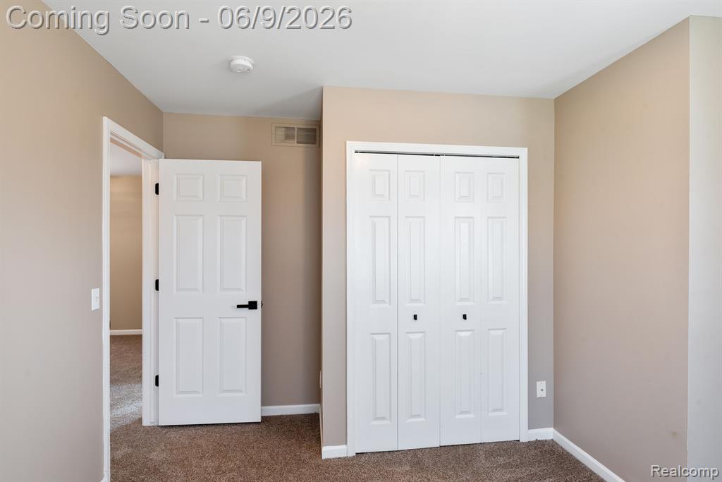 3260 SASHABAW Road, Waterford, MI — Photo 24