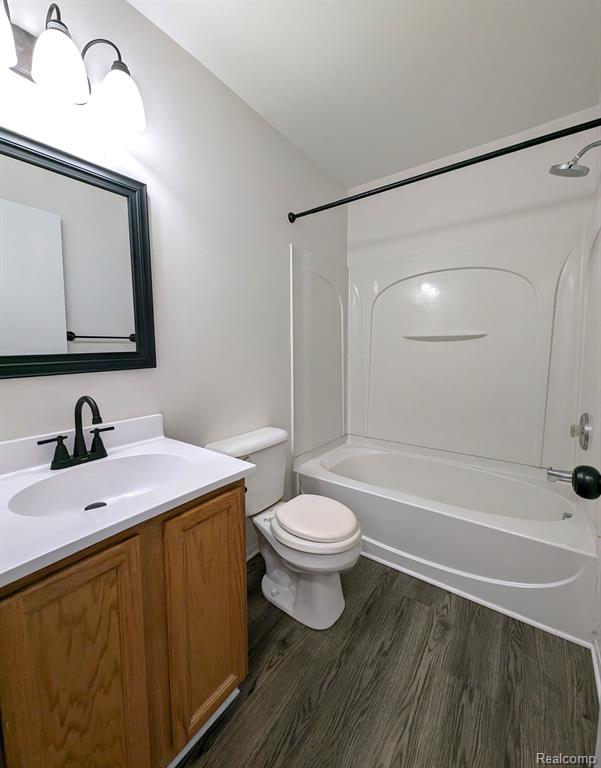 23225 GRAYSON Drive, Southfield, MI 48075 — Photo 14
