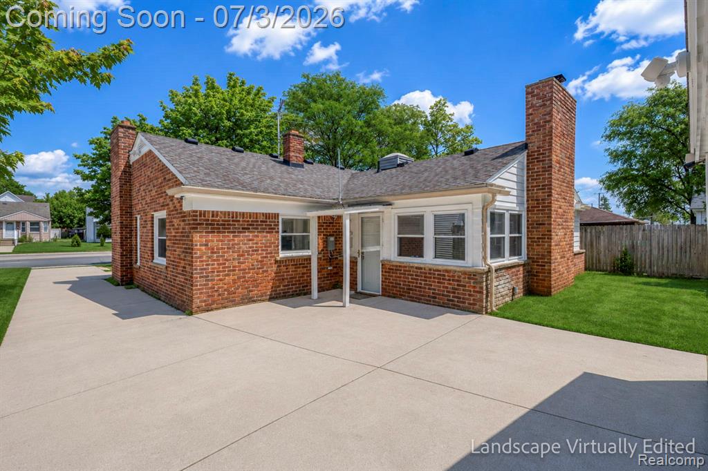 4335 W 14 Mile Road, Royal Oak, MI 48073 — Photo 12