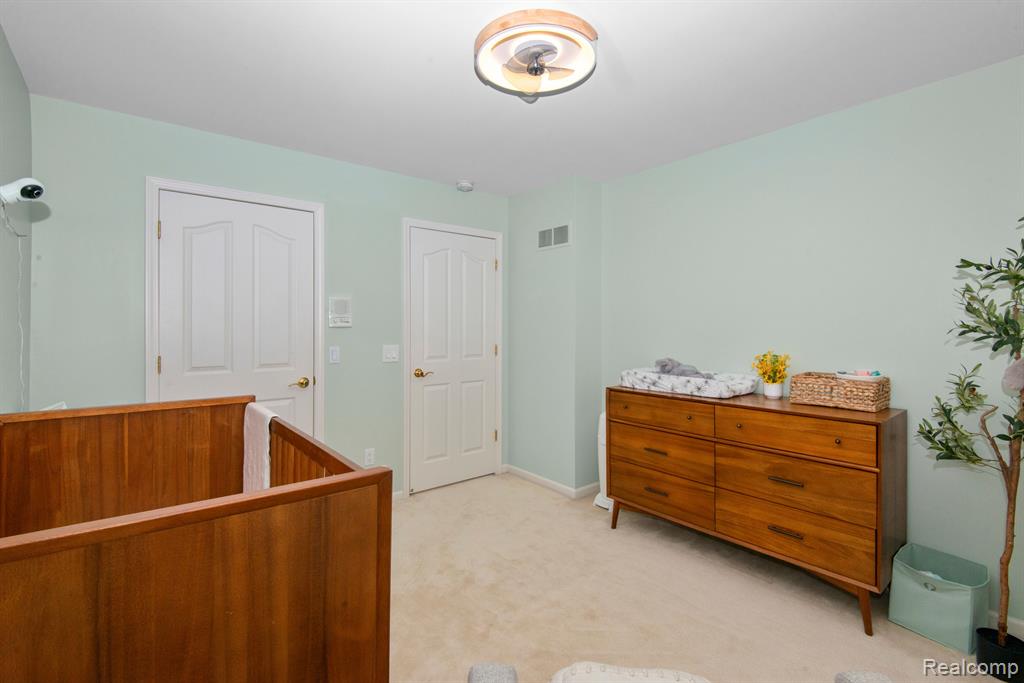 16420 Cypress, Northville, MI 48168 — Photo 33