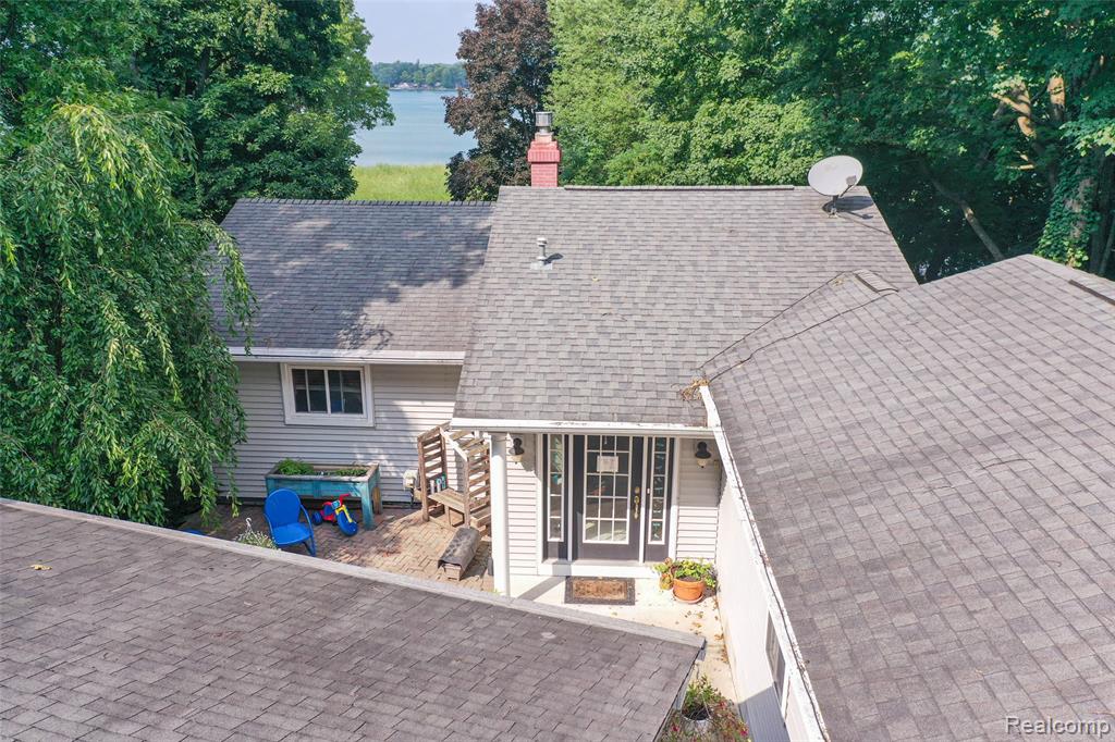1938 Lakeview Drive, Lapeer, MI 48446 — Photo 26