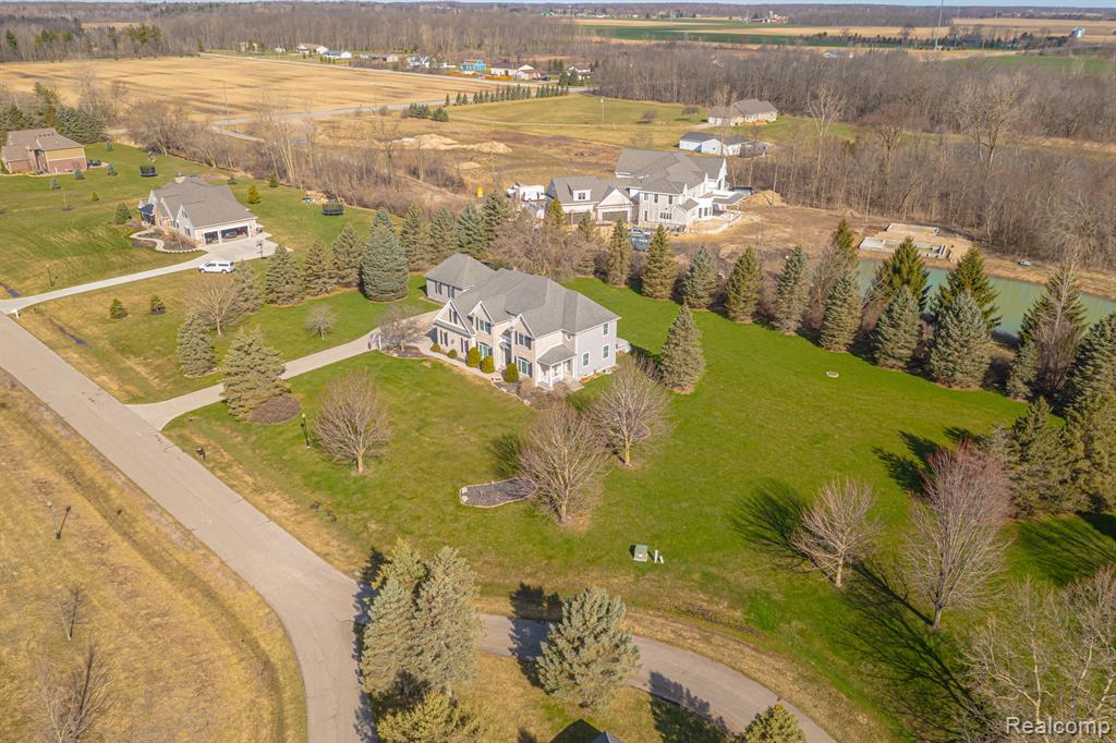 4670 HARVEST Row, MI 48049 — Photo 24
