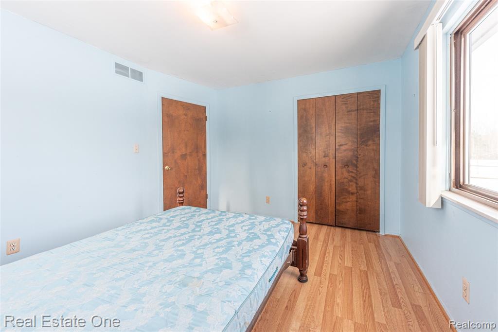 22700 Griswold Road, South Lyon, MI 48178 — Photo 41