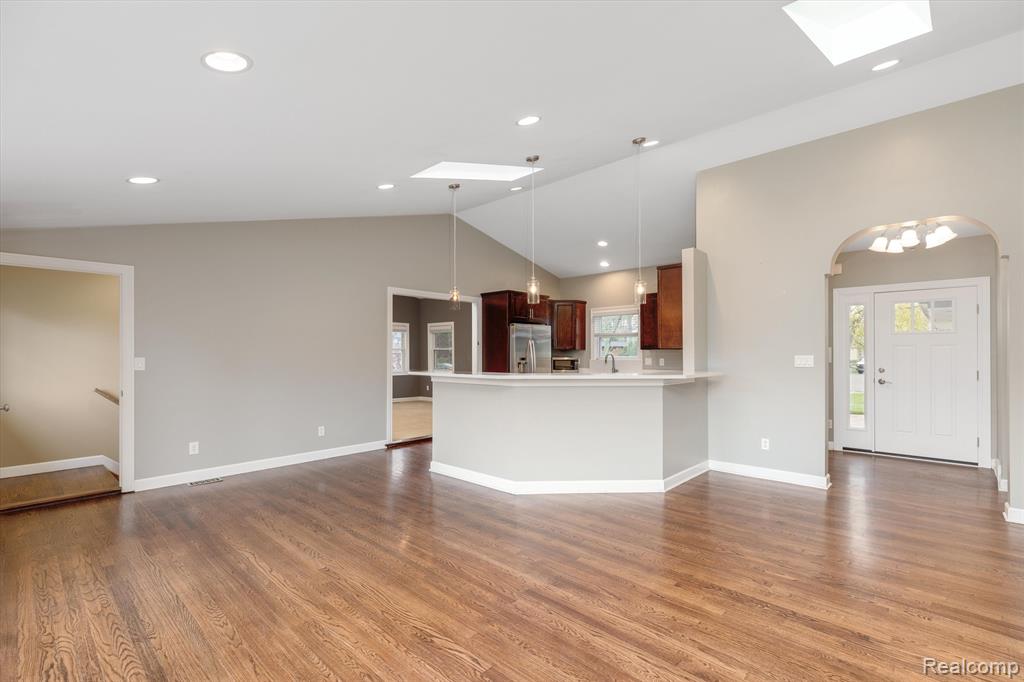 854 Brooklawn Drive, Troy, MI 48084 — Photo 6