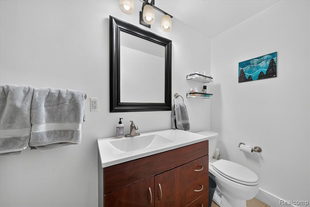 629 Bowers Street, Clawson, MI — Photo 18