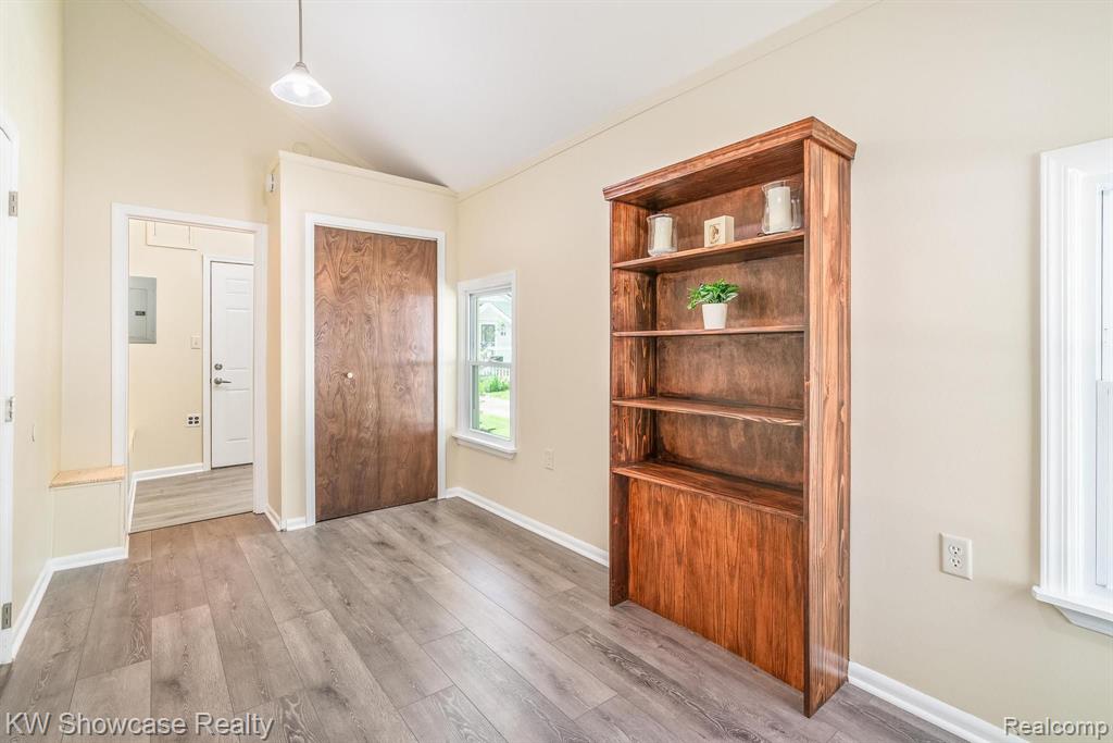 71 W Wabash Avenue, Belleville, MI 48111 — Photo 14
