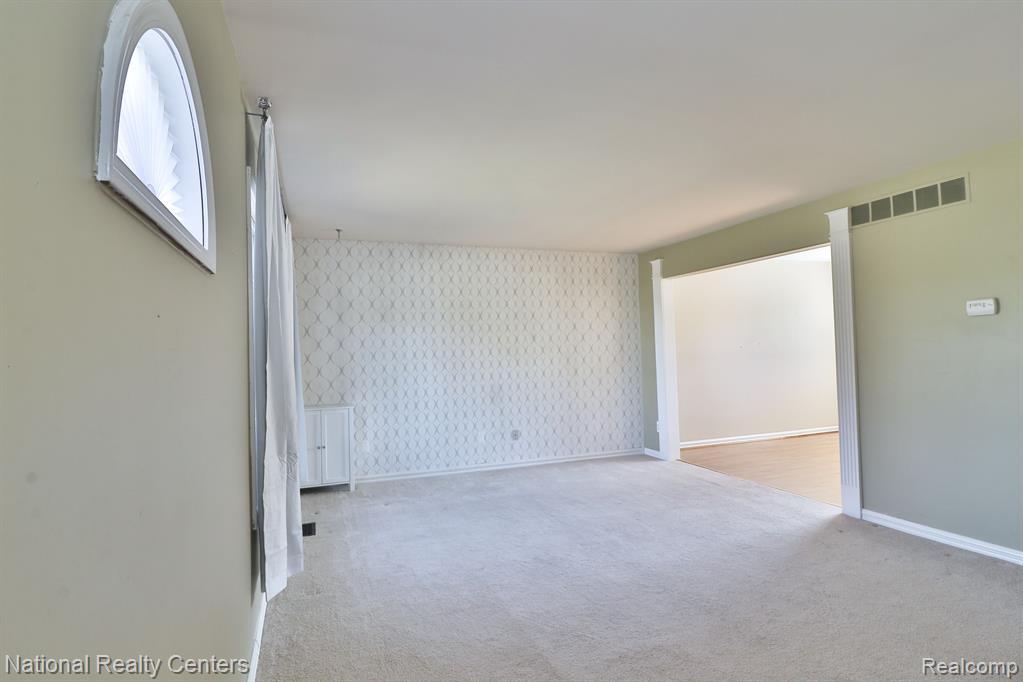 1291 WEDGEWOOD Circle, Saline, MI 48176 — Photo 8
