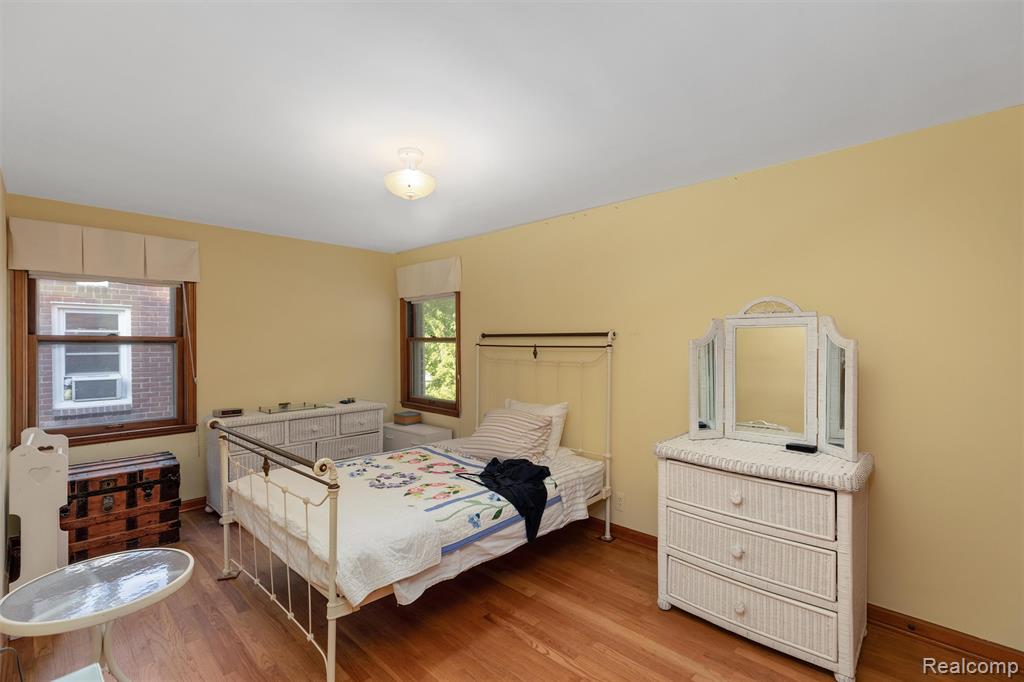 515 S Wilson Avenue, Royal Oak, MI 48067 — Photo 16