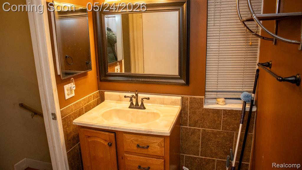 1011 Trevor Place, Detroit, MI 48207 — Photo 16