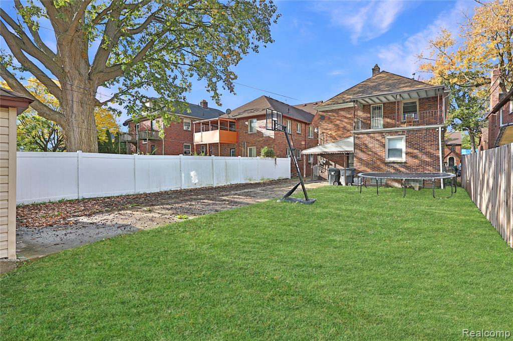 4850 Grayton Street, Detroit, MI 48224 — Photo 28
