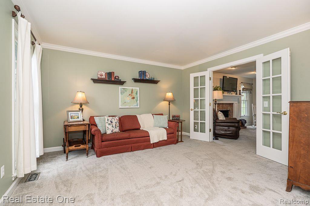 9079 TWIN OAKS, Flushing, MI 48433 — Photo 11