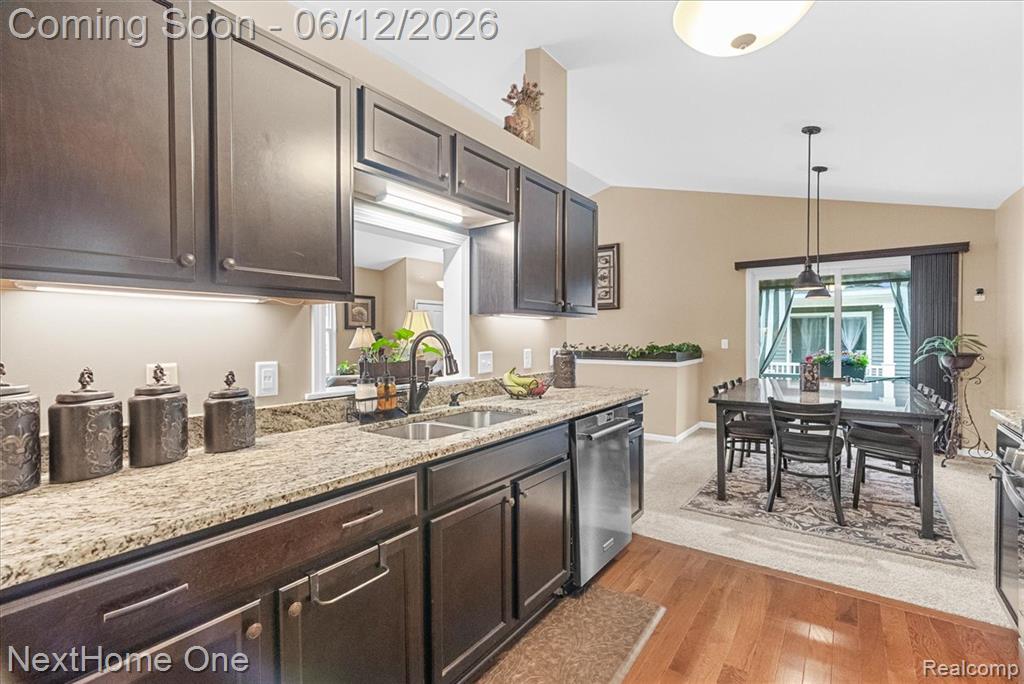 432 Maple Cove Circle, 12, Saline, MI 48176 — Photo 7