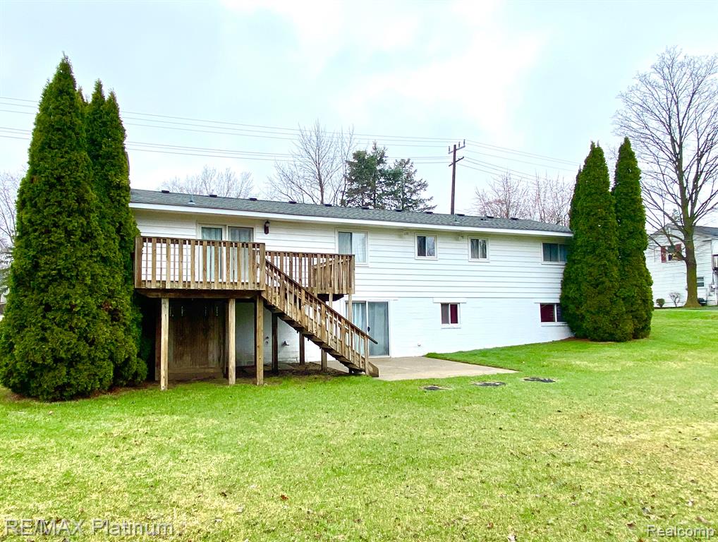 6201 WILLIAMS LAKE Road, Waterford, MI 48329 — Photo 29