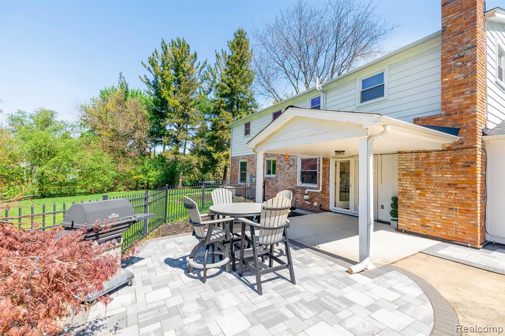 46682 Danbridge Court, Plymouth, MI 48170 — Photo 41