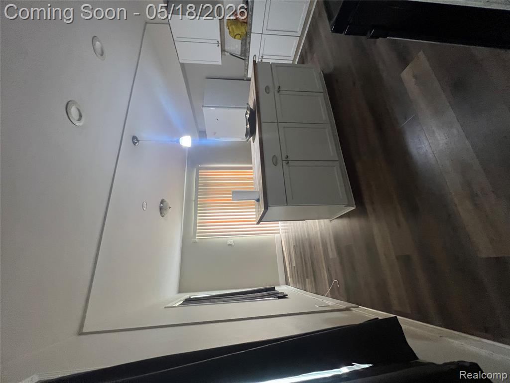 701 ALVORD Avenue, Flint, MI 48507 — Photo 3