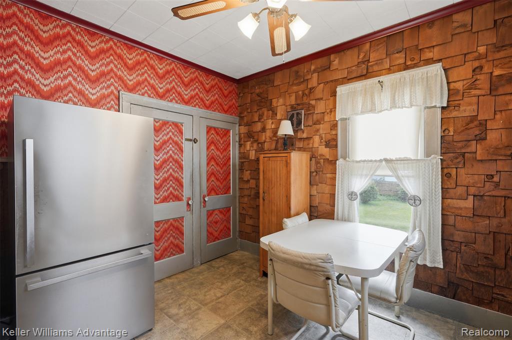 4218 Huron Street, Dearborn Heights, MI 48125 — Photo 8