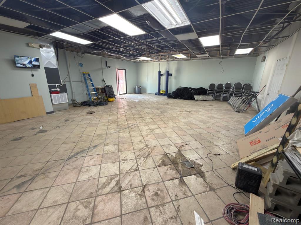 4805 W Vernor Highway - Photo 2