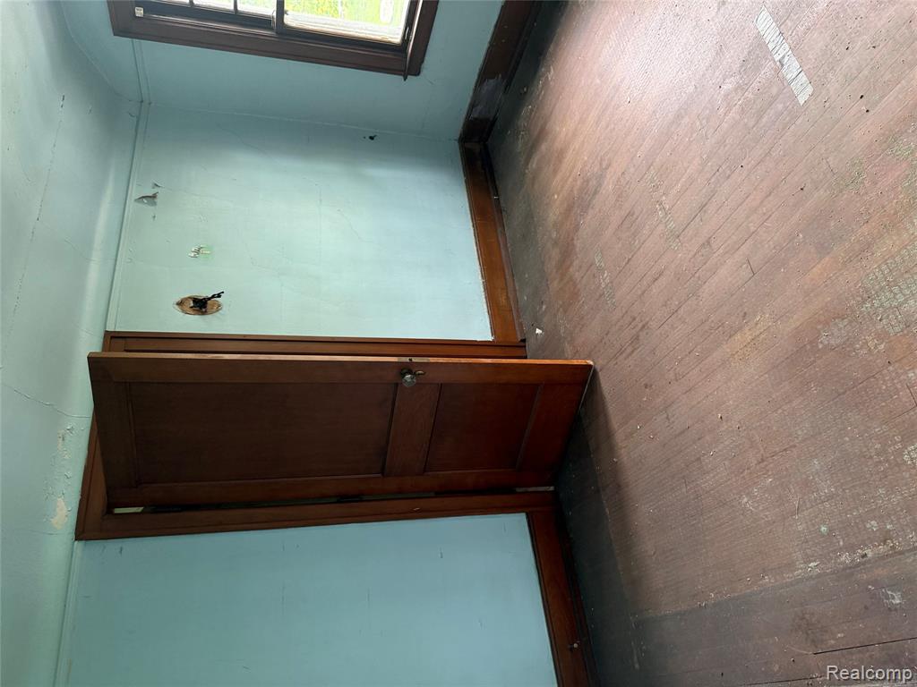 4420 Burns Street, Detroit, MI 48214 — Photo 21