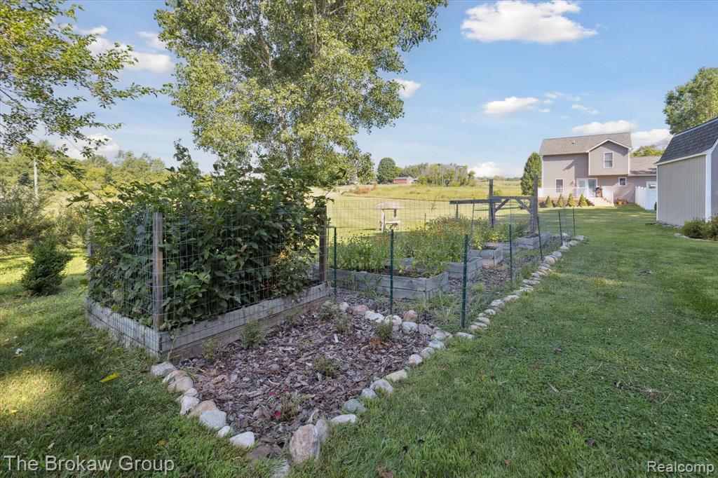5125 Otter Lake Road, Otter Lake, MI 48464 — Photo 44