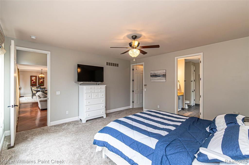 4998 Menominee Lane, Clarkston, MI 48348 — Photo 44