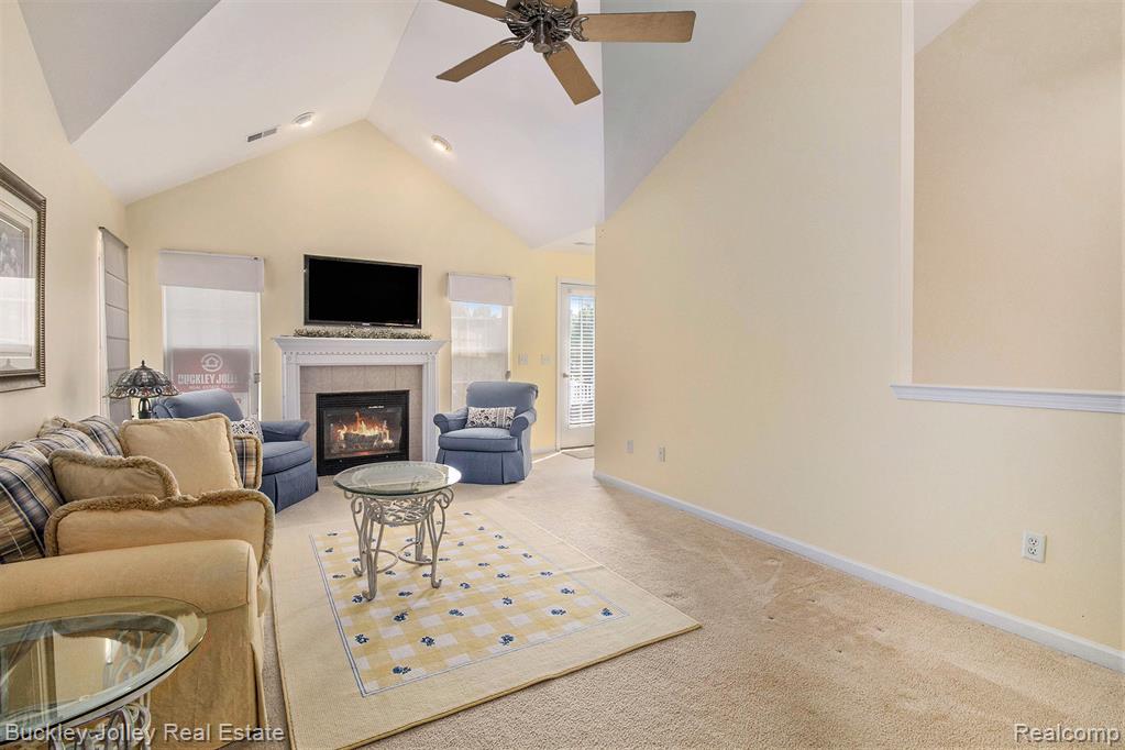 642 Olde English Circle, Howell, MI 48855 — Photo 6
