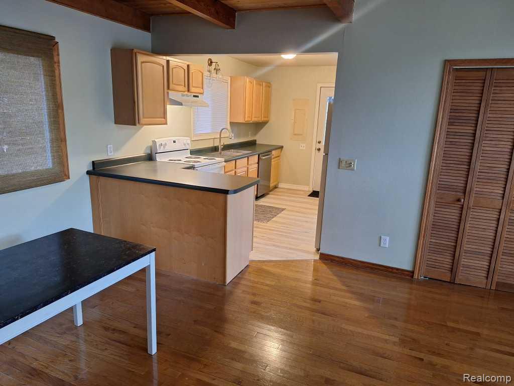 9550 Golf Port Drive, Stanwood, MI 49346 — Photo 9