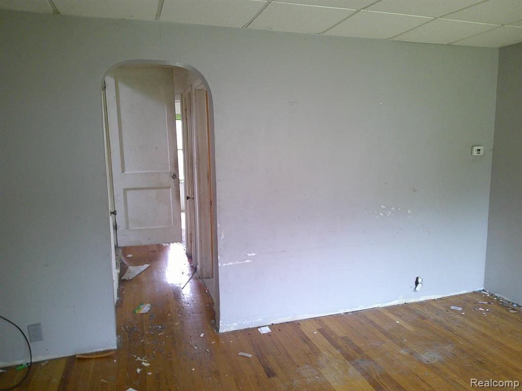 418 E BALTIMORE Boulevard, Flint, MI 48505 — Photo 16
