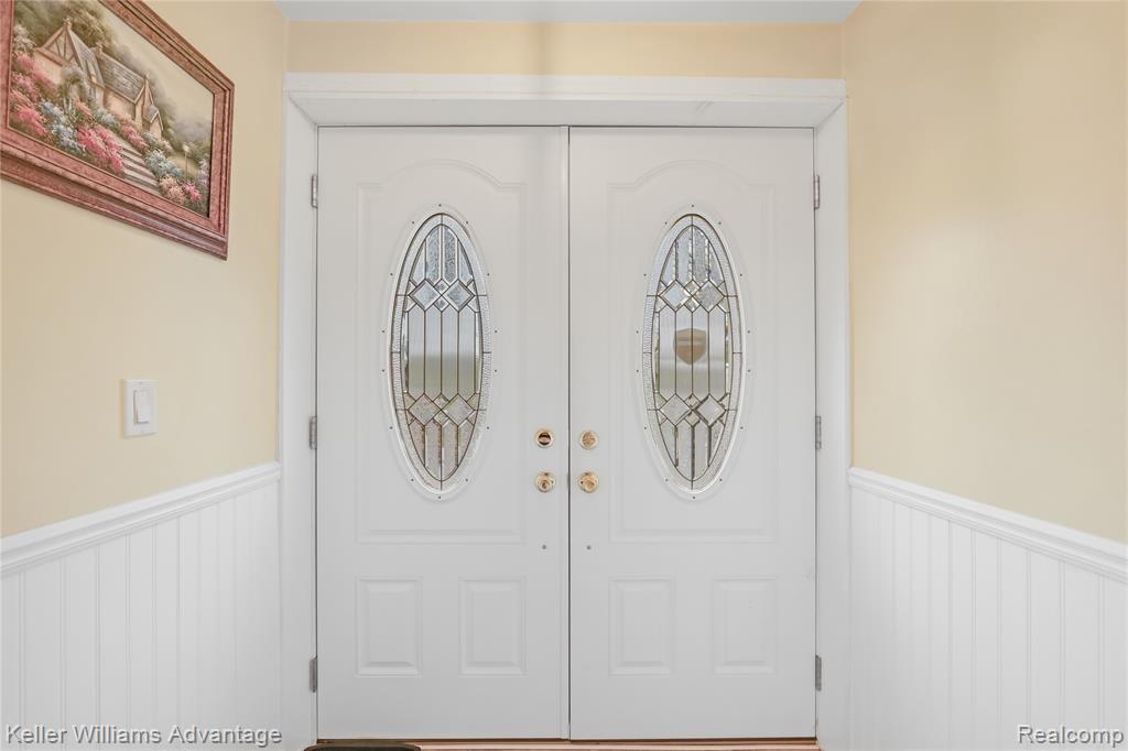 6103 Park Lake Road, East Lansing, MI 48823 — Photo 2