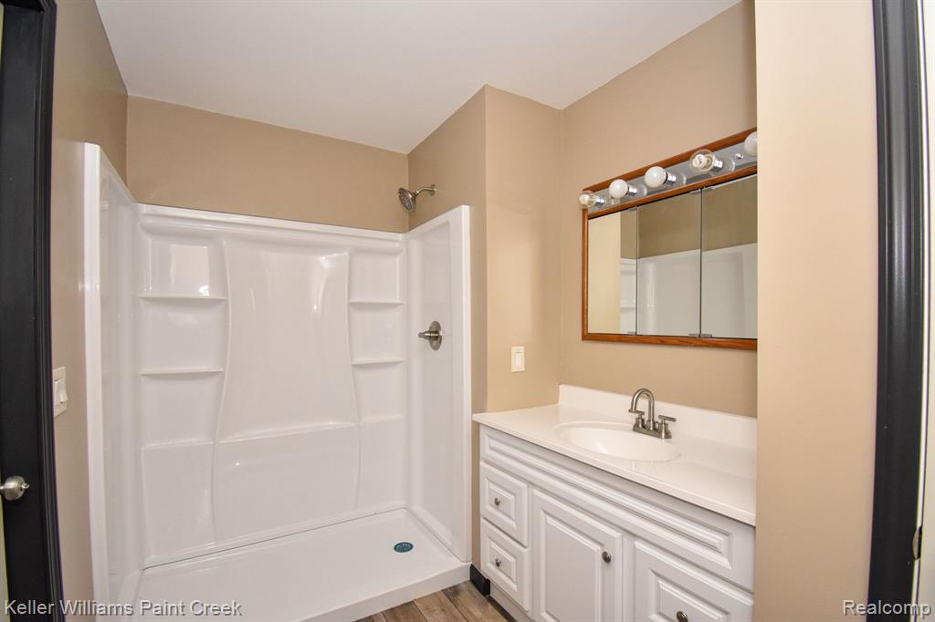 10110 SMITHS CREEK Road, Wales, MI — Photo 23