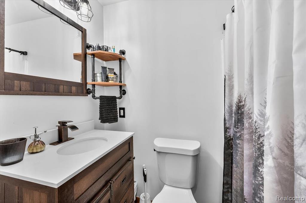 6865 ABBOTTSFORD Road, MI 48049 — Photo 19