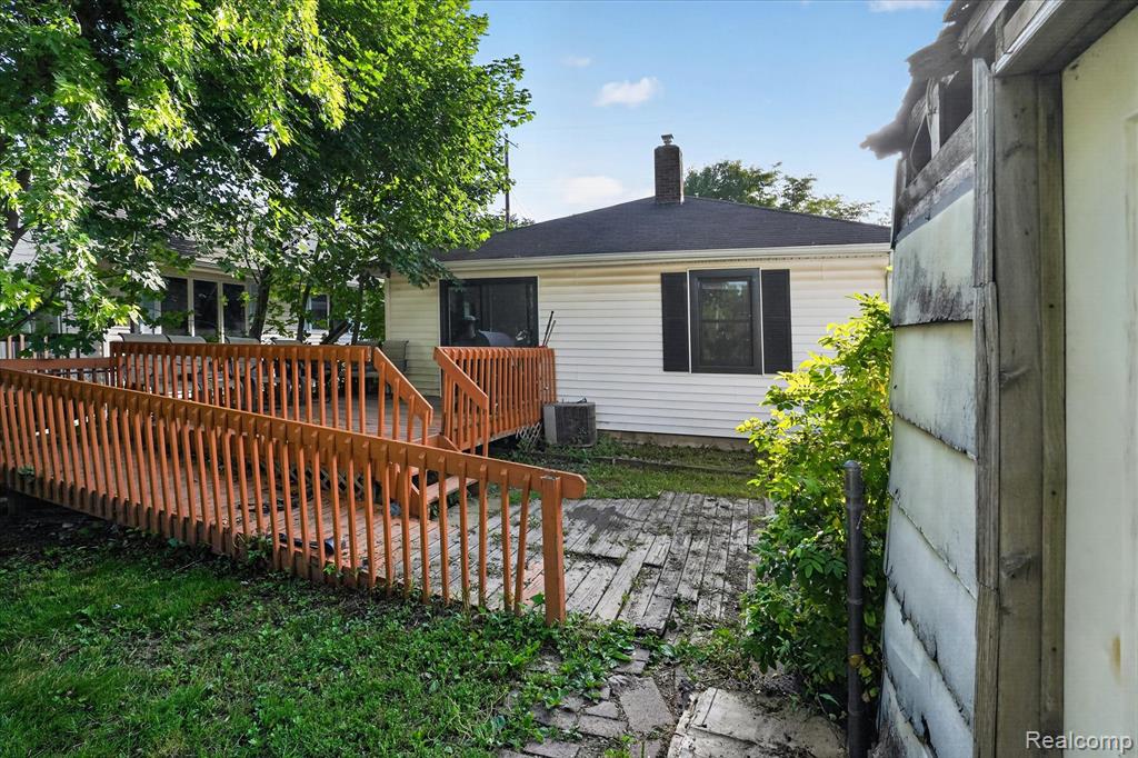 422 N Francis Avenue, Lansing, MI 48912 — Photo 40