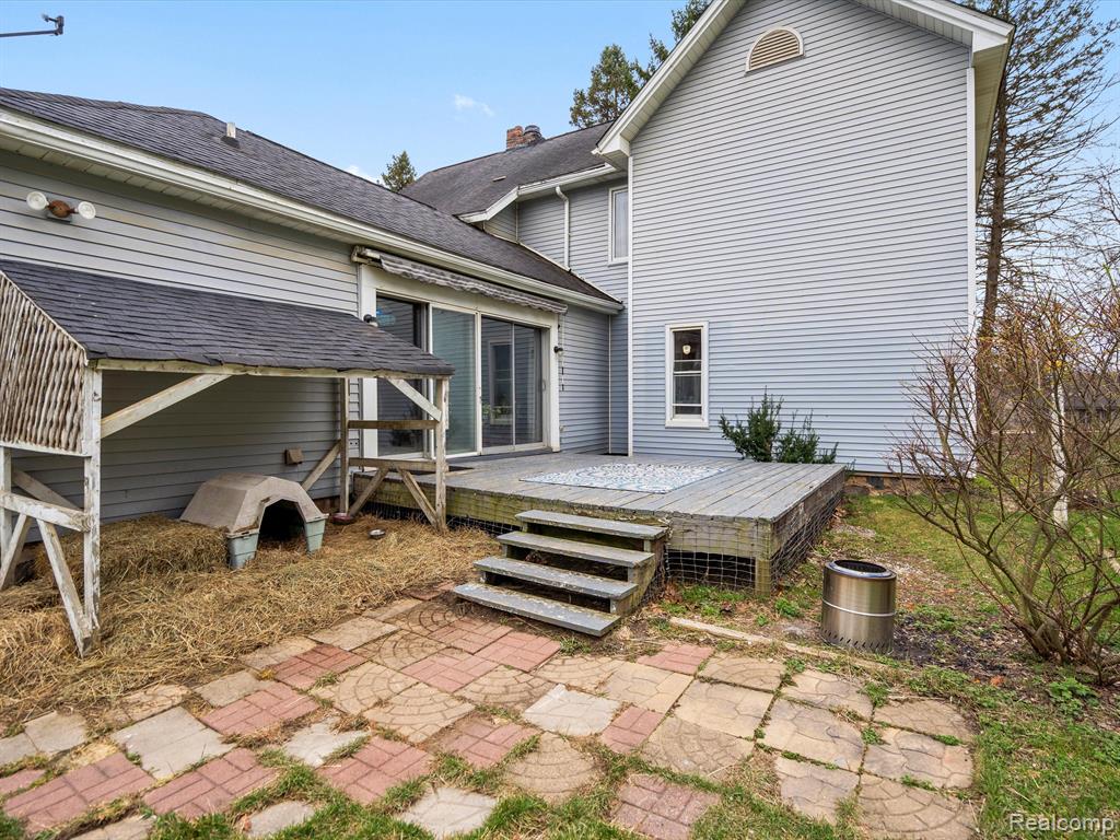 758 W Glass Road, Ortonville, MI 48462 — Photo 24