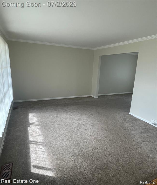 26950 ROCHELLE Street, Dearborn Heights, MI 48127 — Photo 17