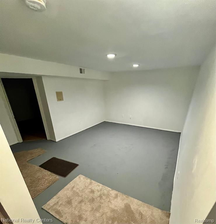 31160 Country Way, Farmington Hills, MI 48331 — Photo 27
