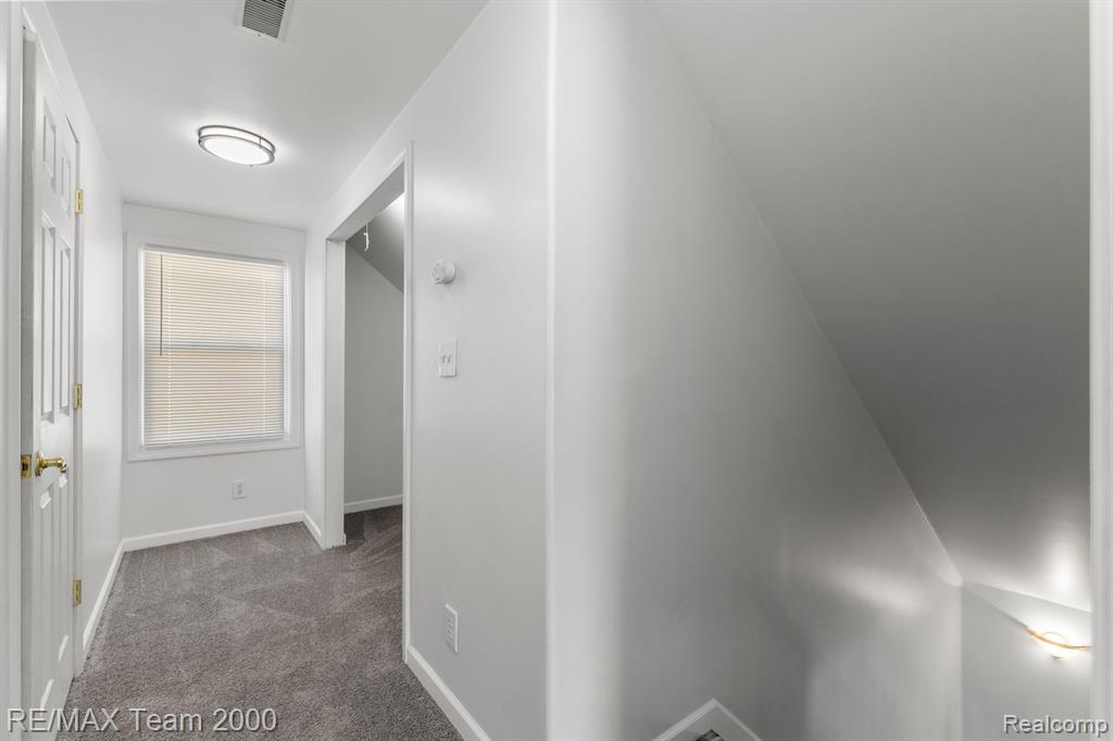 4540 FLEMING Street, Dearborn Heights, MI 48125 — Photo 24